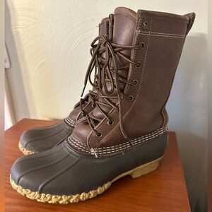 beautiful LL Bean 10” shearling lined winter Bean Boots ladies size 7M